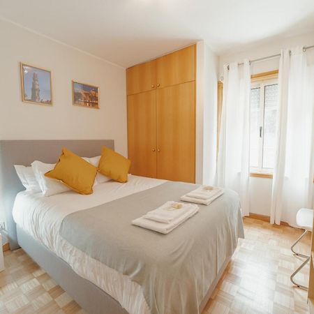 Downtown Trindade Apartment With Terrace By Vacationy 포르투 외부 사진