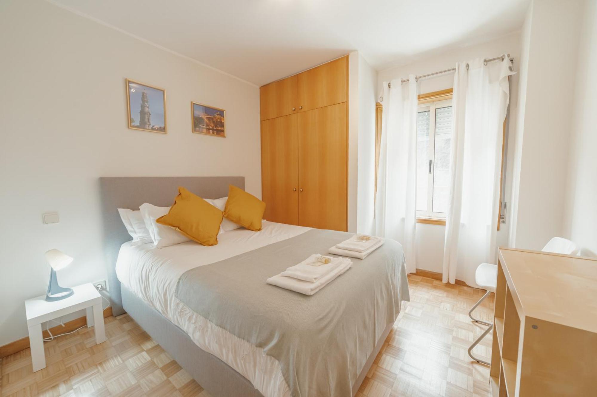 Downtown Trindade Apartment With Terrace By Vacationy 포르투 외부 사진