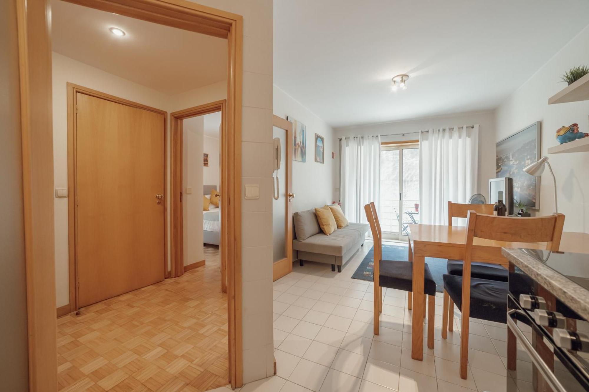 Downtown Trindade Apartment With Terrace By Vacationy 포르투 외부 사진